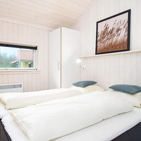 With Sauna And Interiors Ferienhaus